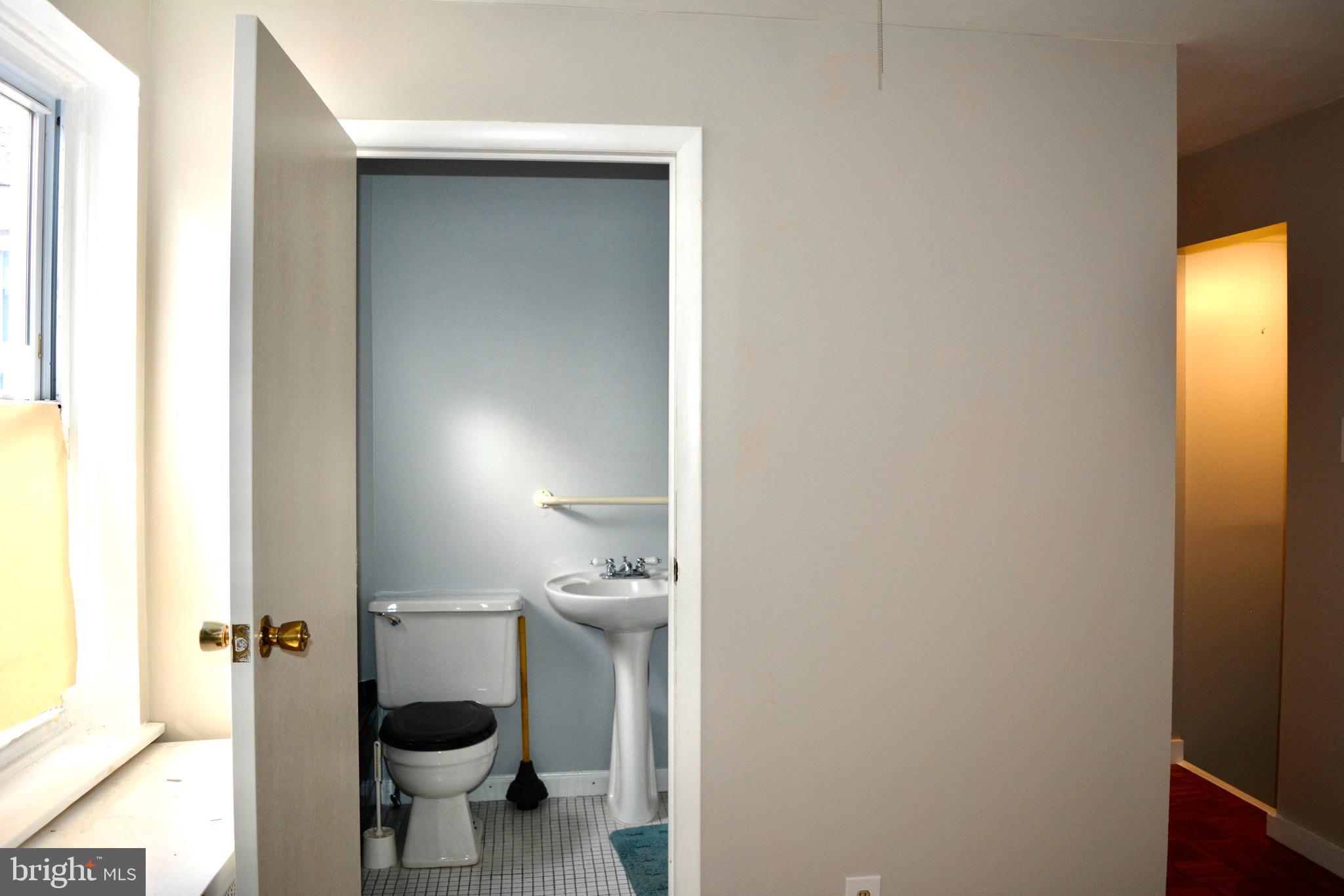 DICKINSON NARROWS - Residential