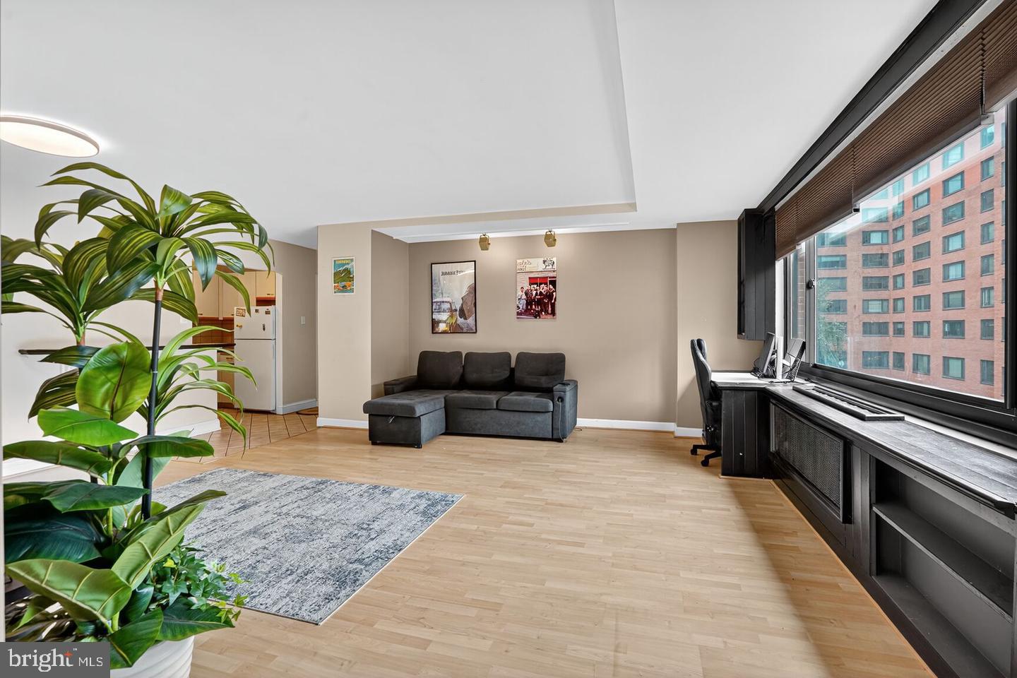 1021 ARLINGTON BOULEVARD 643