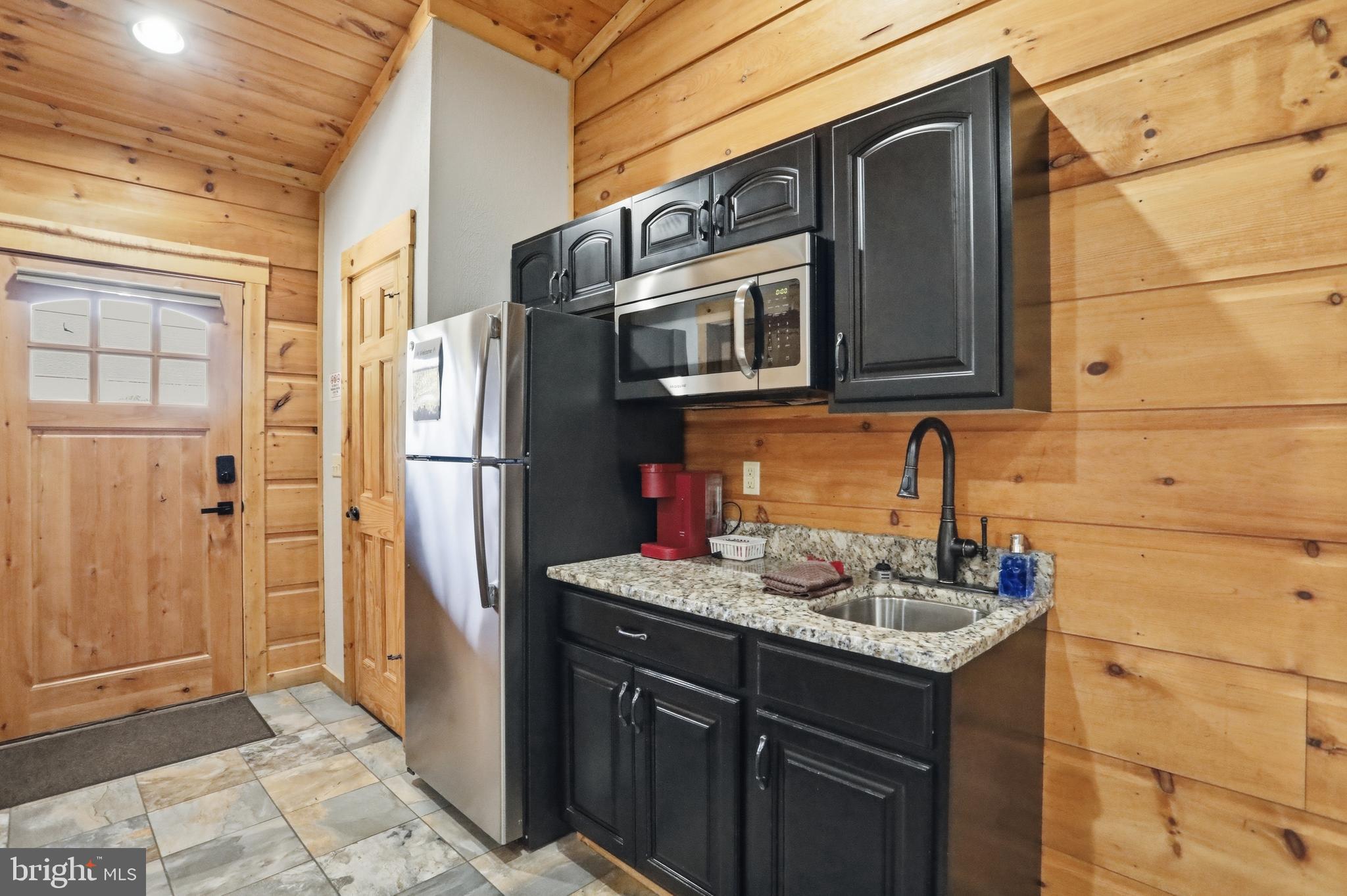 THE LODGES AT SUNSET VILLAGE - Residential