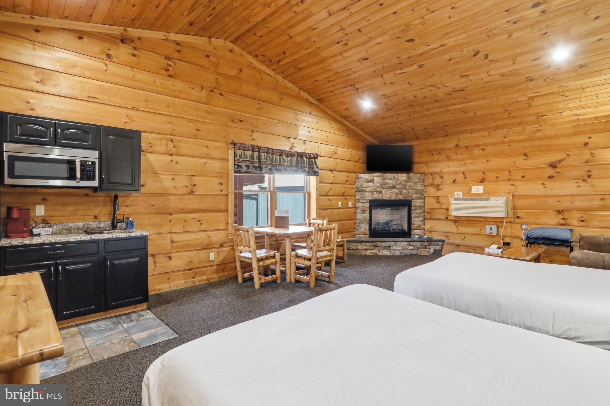 THE LODGES AT SUNSET VILLAGE - Residential