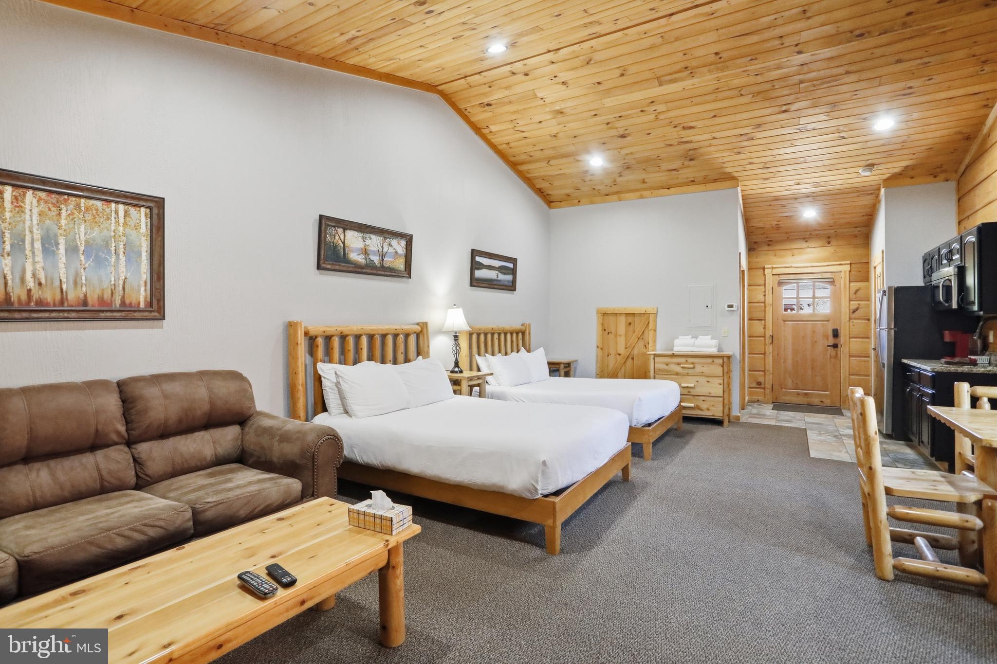 THE LODGES AT SUNSET VILLAGE - Residential
