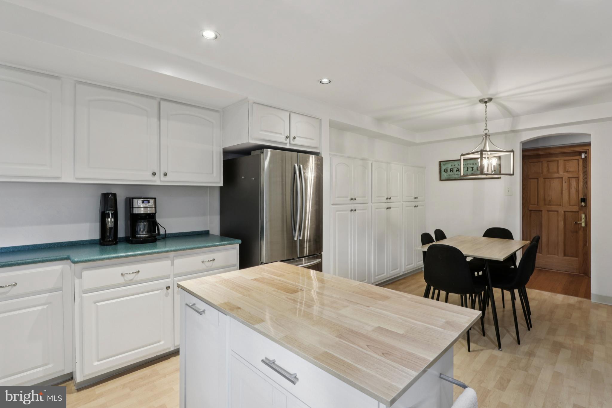 MERION STATION - Residential