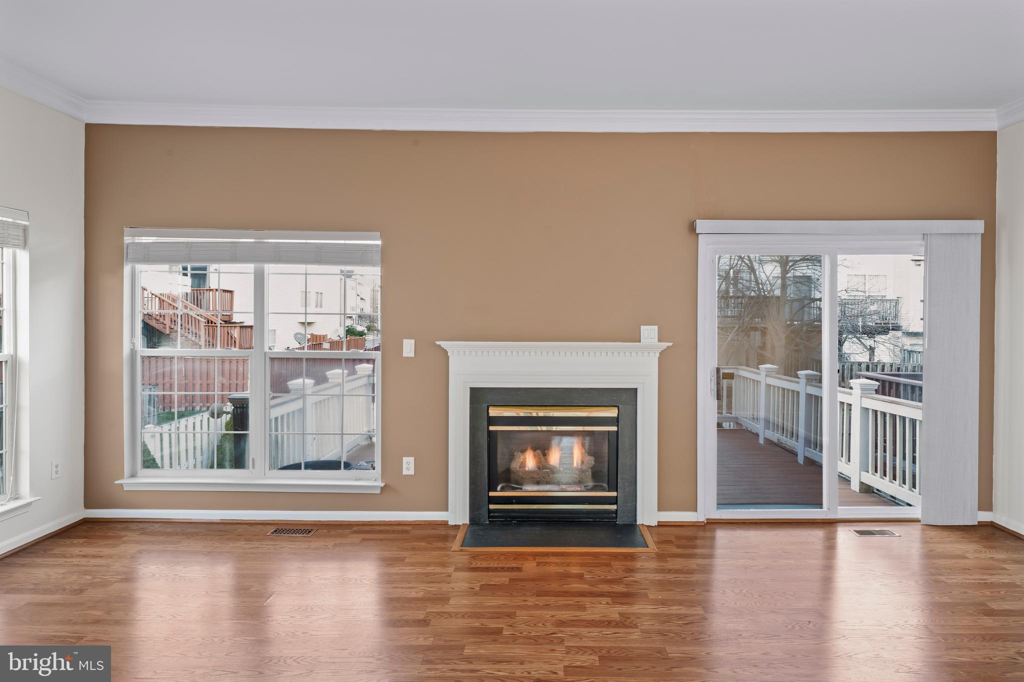 MCNAIR FARMS LANDBAY - Residential