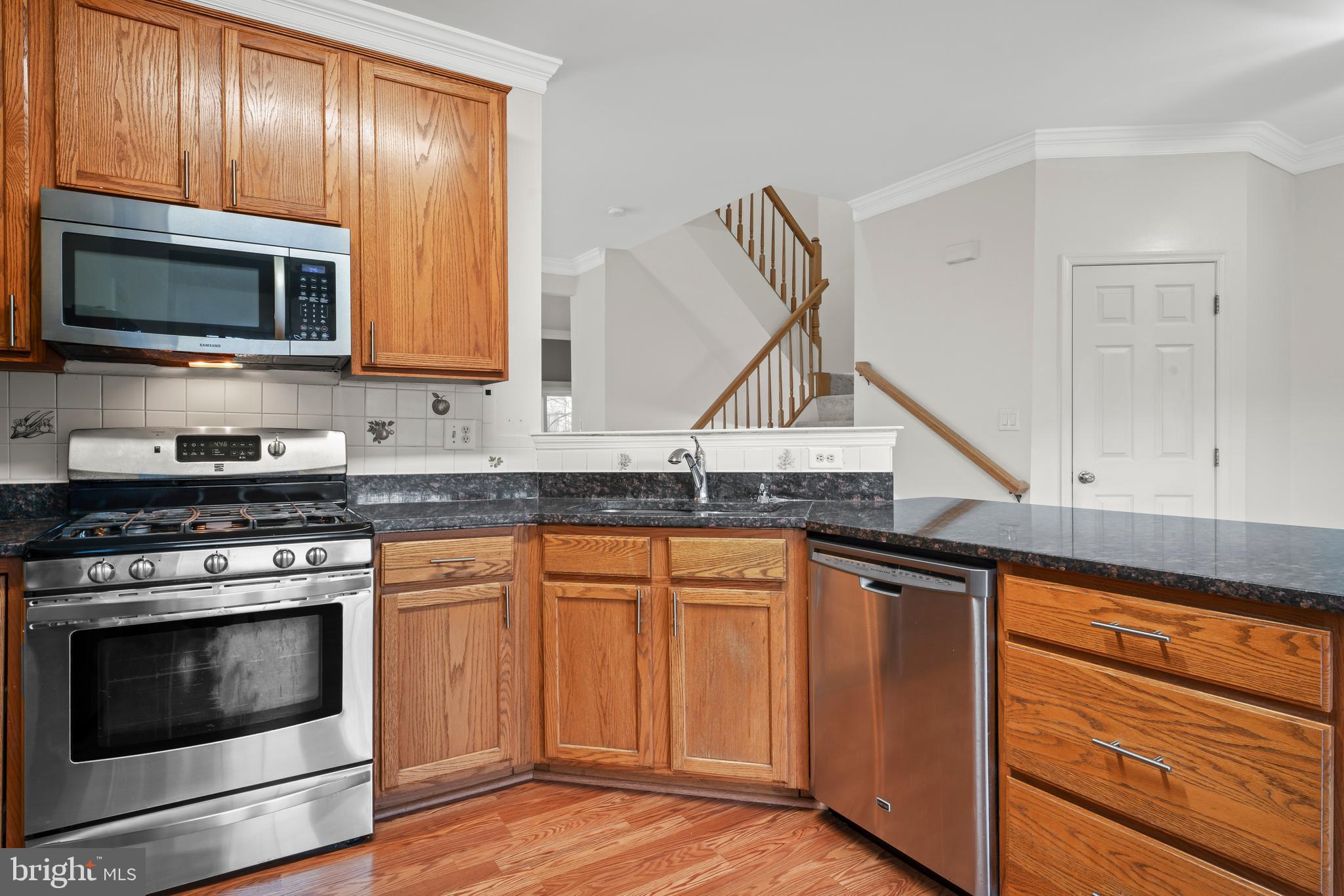 MCNAIR FARMS LANDBAY - Residential