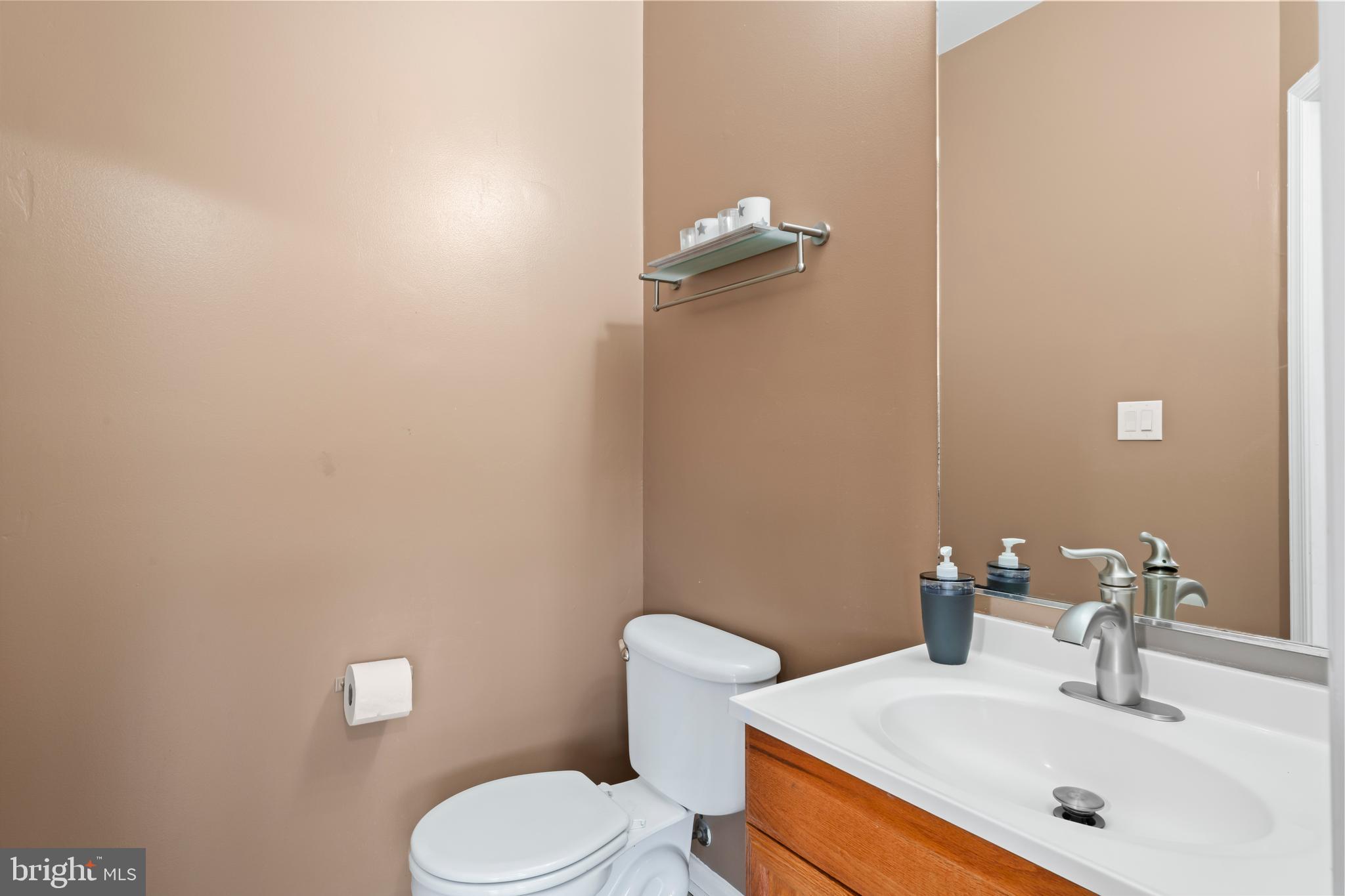 MCNAIR FARMS LANDBAY - Residential