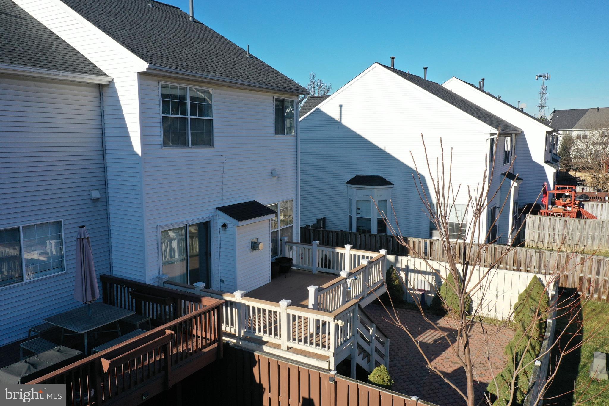 MCNAIR FARMS LANDBAY - Residential