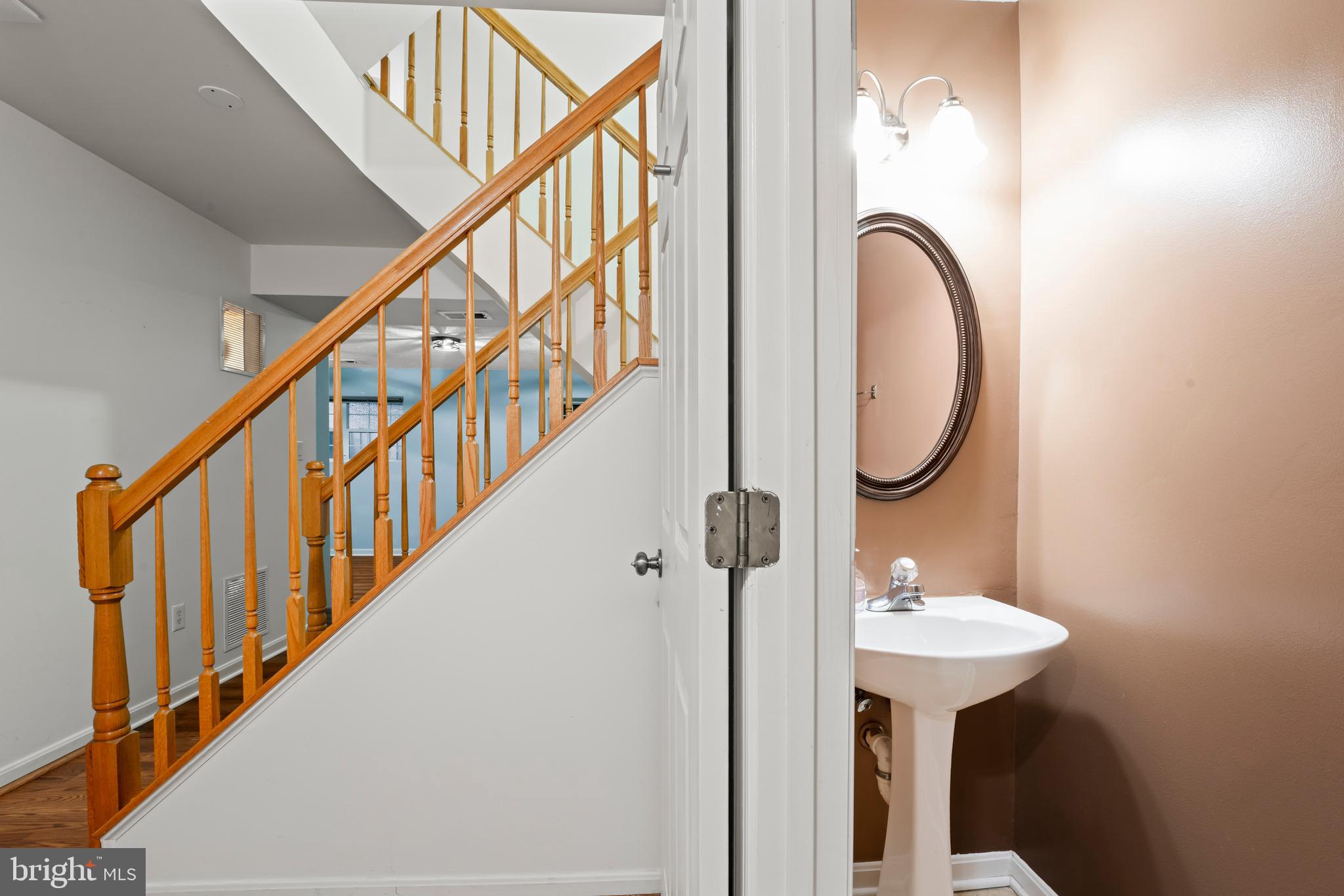 MCNAIR FARMS LANDBAY - Residential