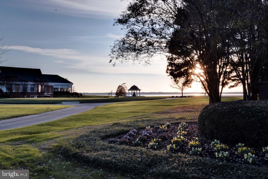 GOVERNOR'S LAND - Residential