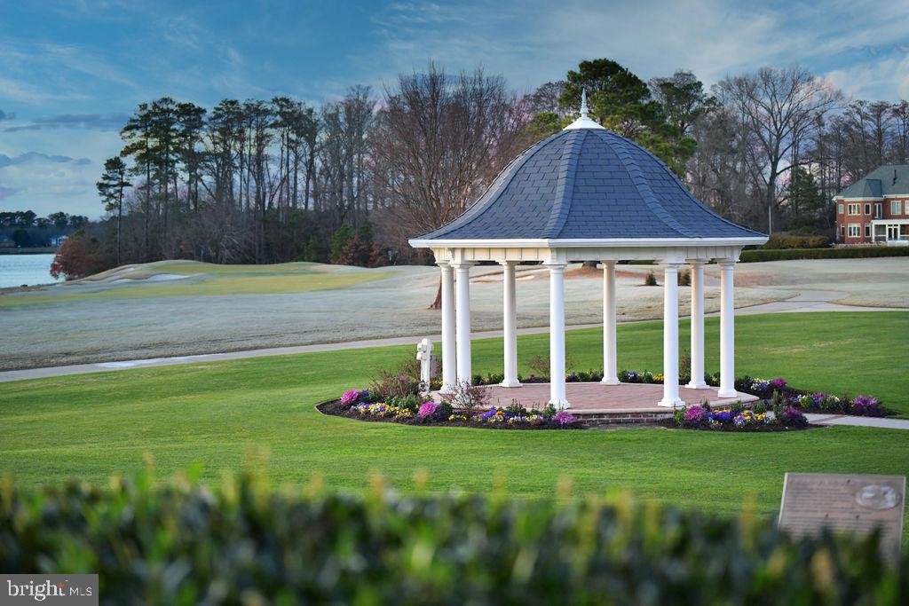 GOVERNOR'S LAND - Residential