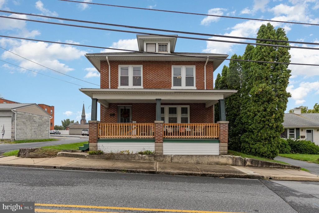 Photo of 32 N Spruce Street, Elizabethtown, PA 17022 (MLS # PALA2041622)