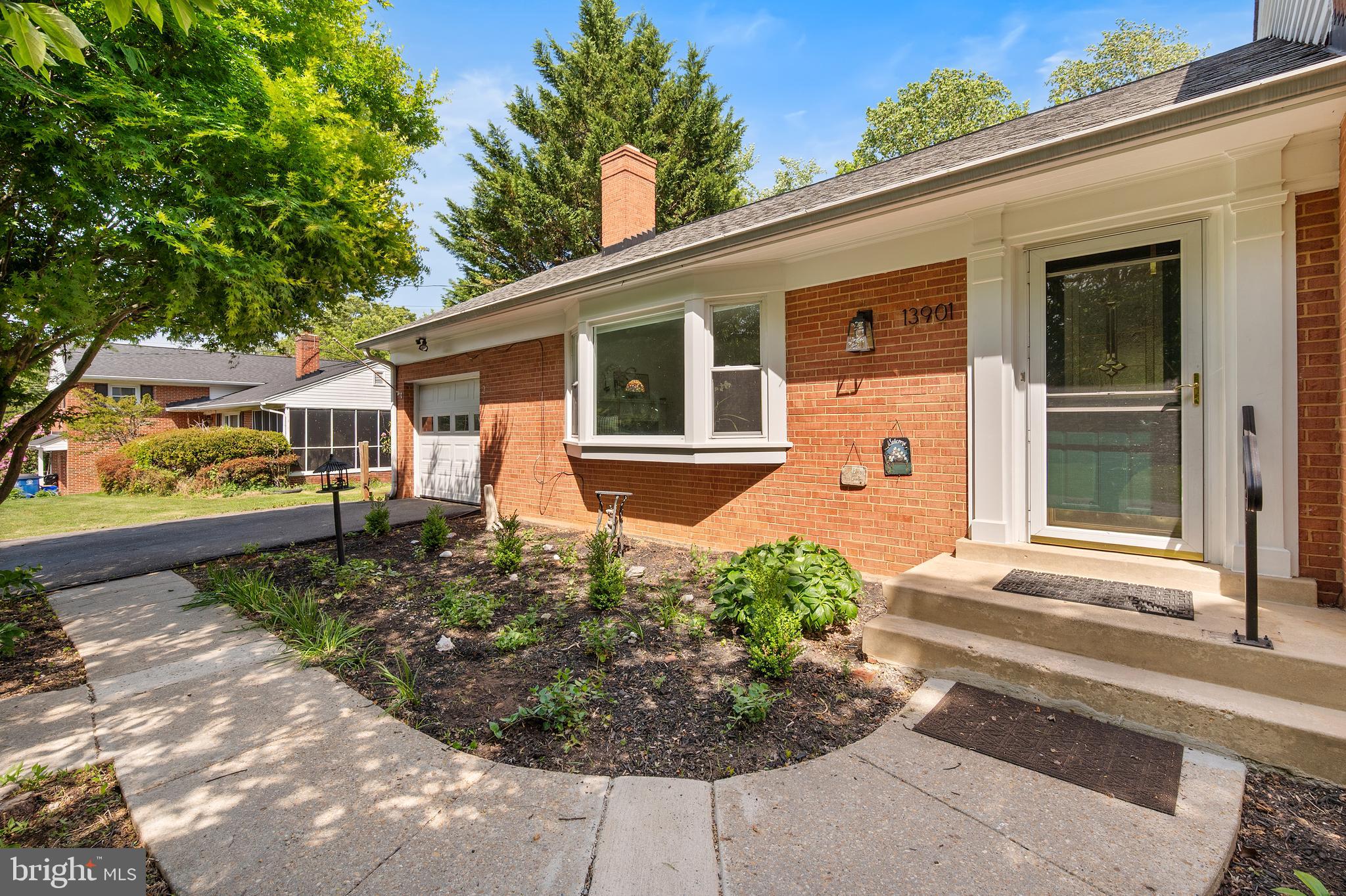COLESVILLE MANOR - Residential