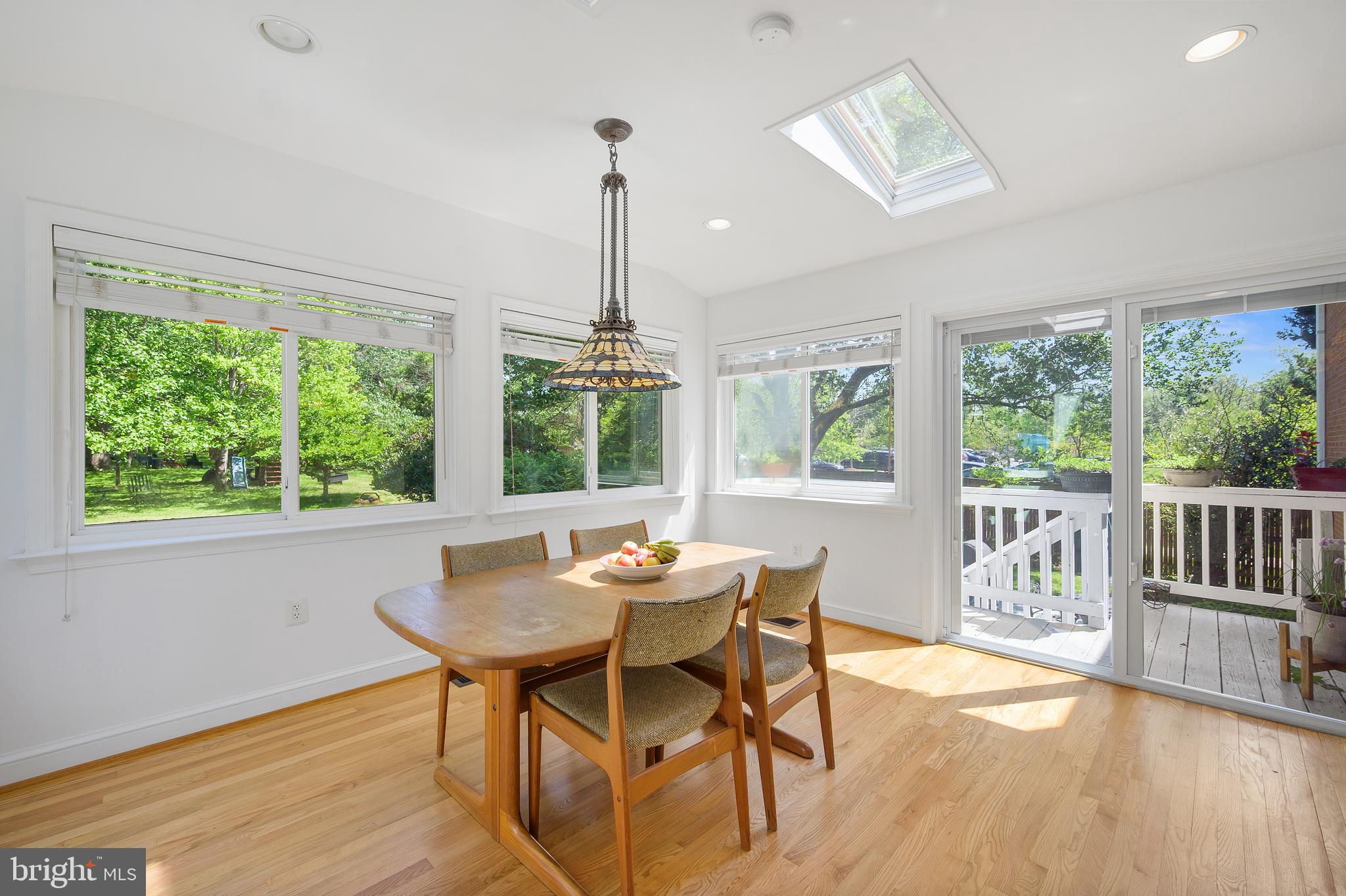 COLESVILLE MANOR - Residential