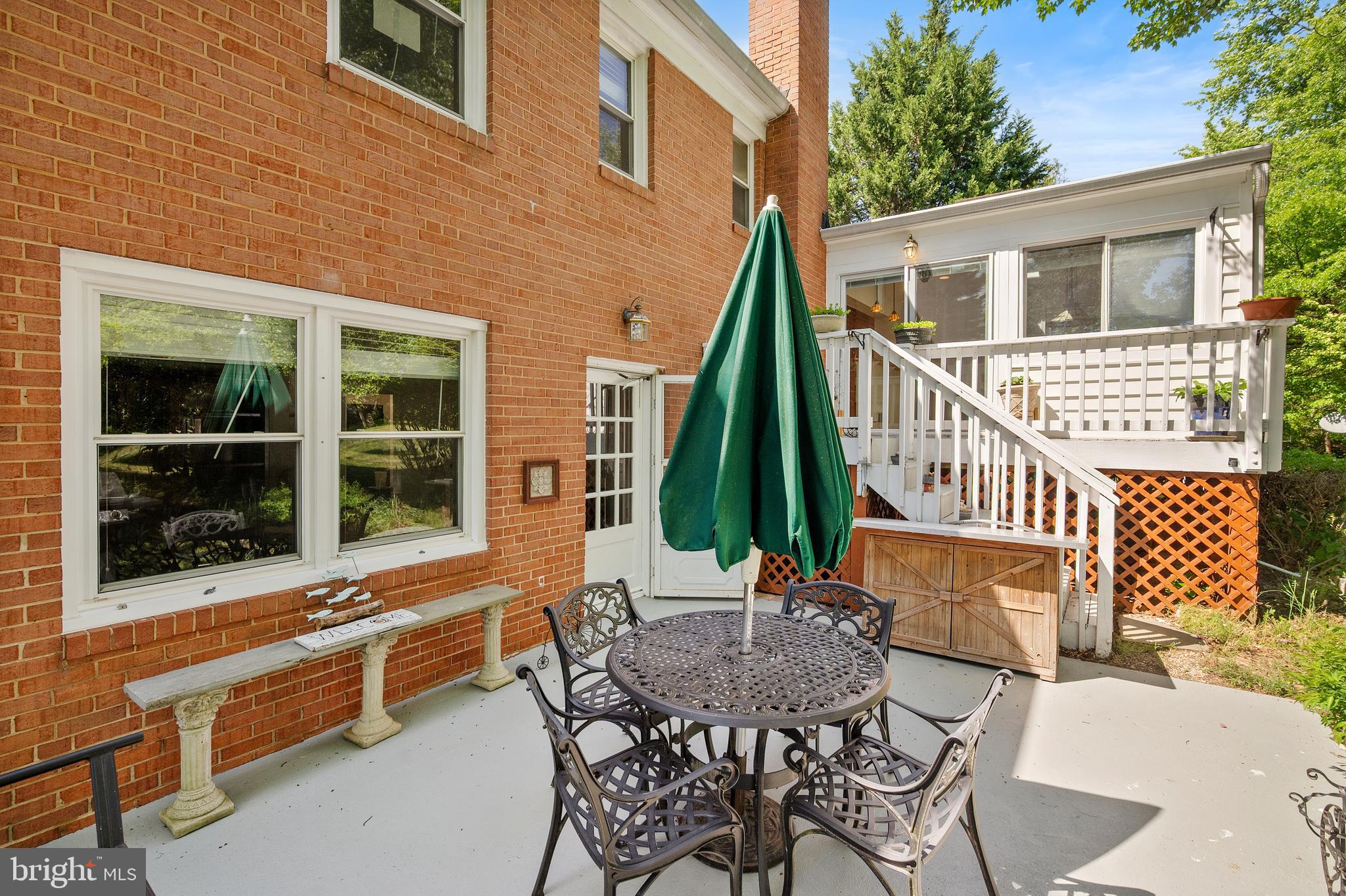 COLESVILLE MANOR - Residential