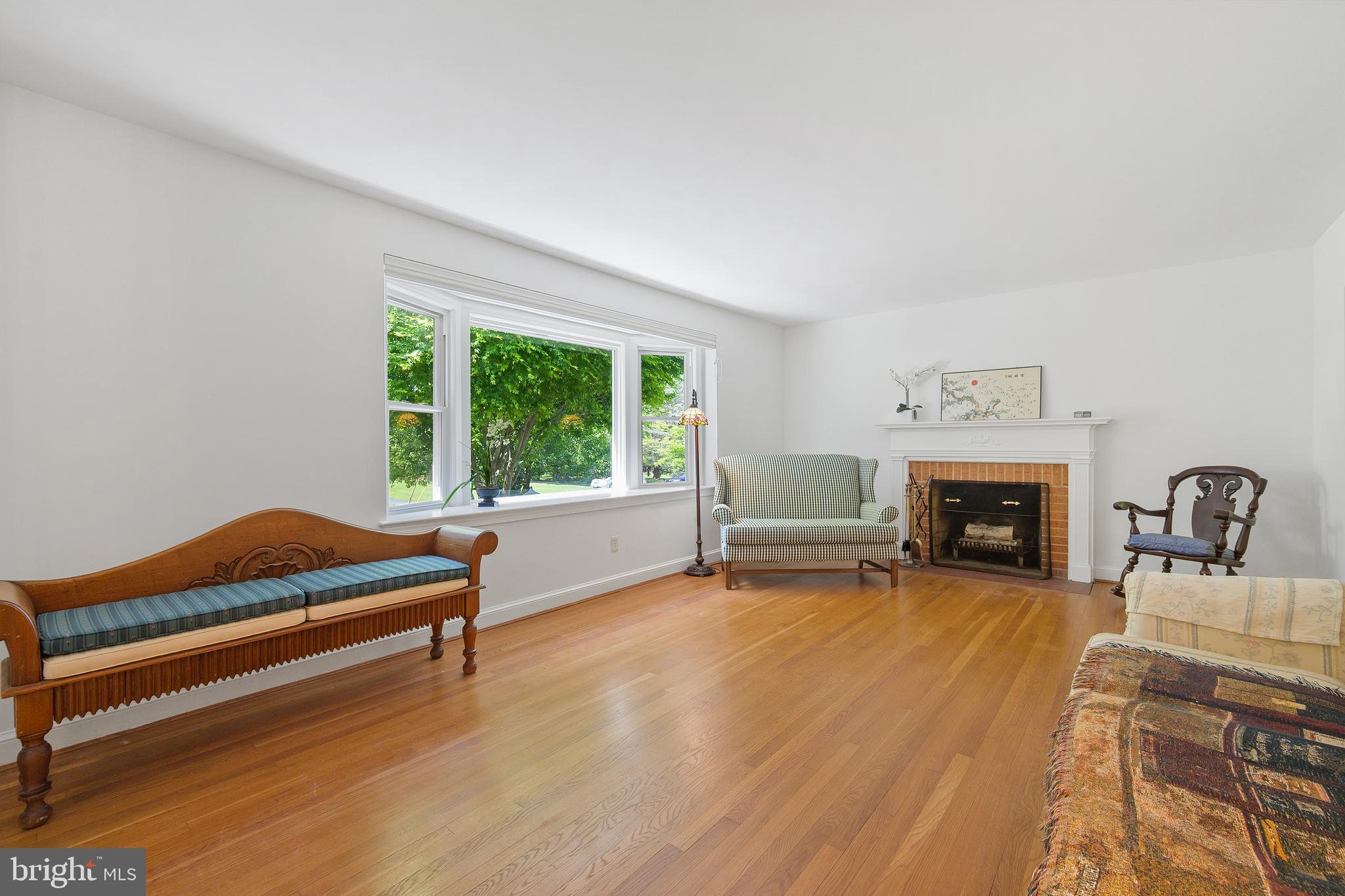 COLESVILLE MANOR - Residential