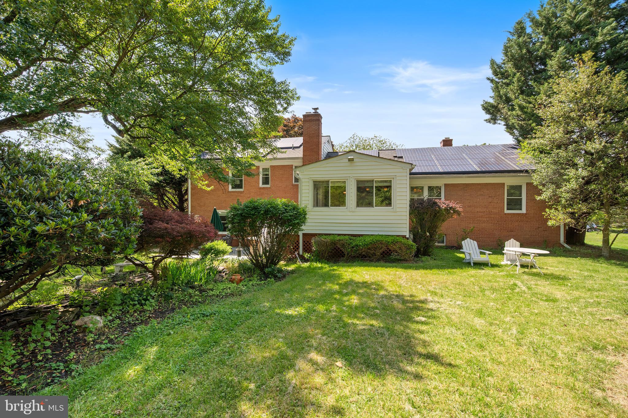 COLESVILLE MANOR - Residential