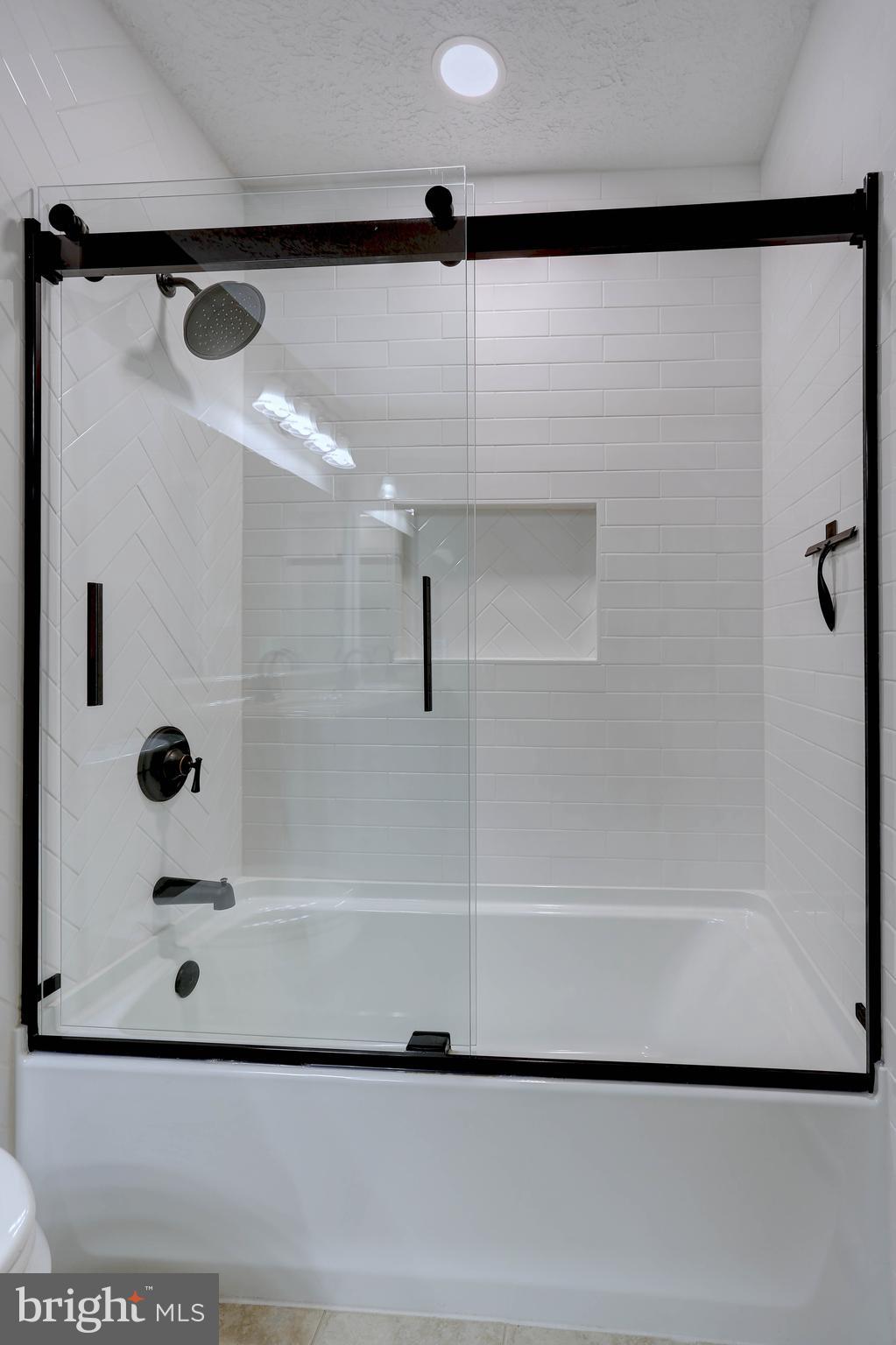 CHESTNUT HILL COVE - Residential