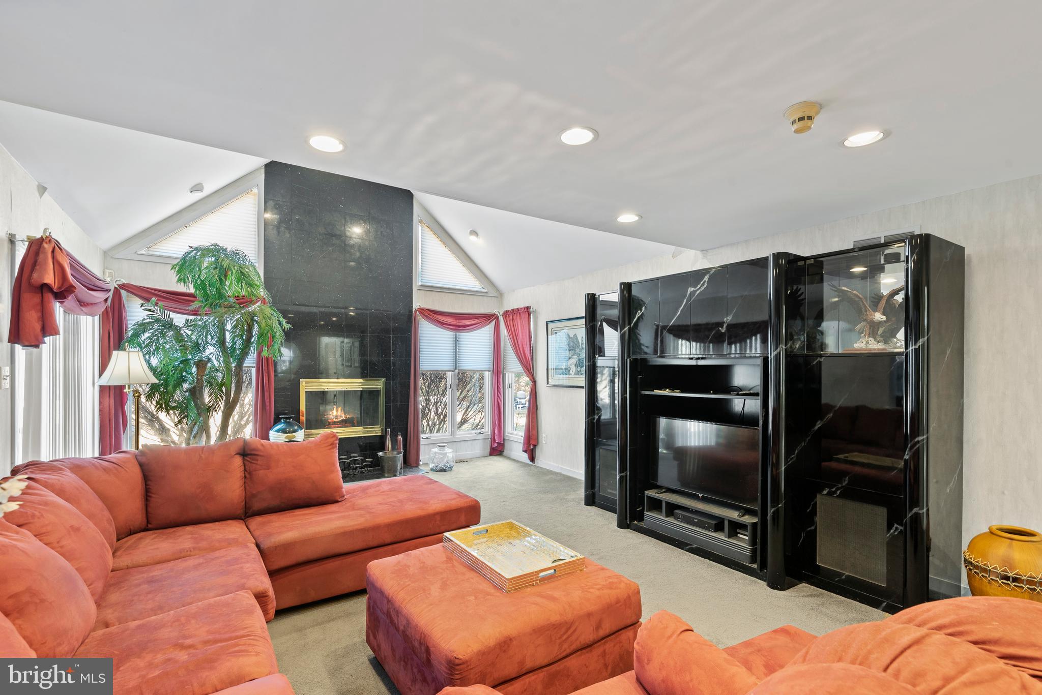 HIGHSPIRE - Residential