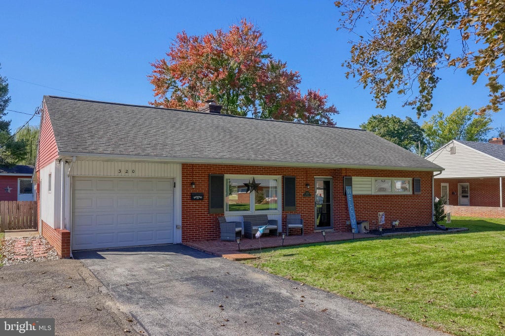 Photo of 320 Lynn Avenue, LANDISVILLE, PA 17538 (MLS # PALA2097532)