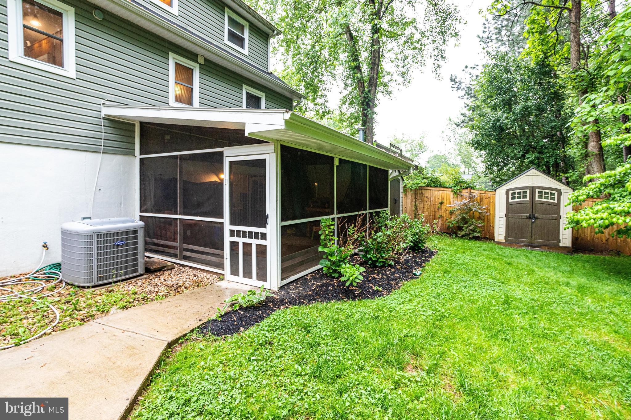 DALE CITY - Residential