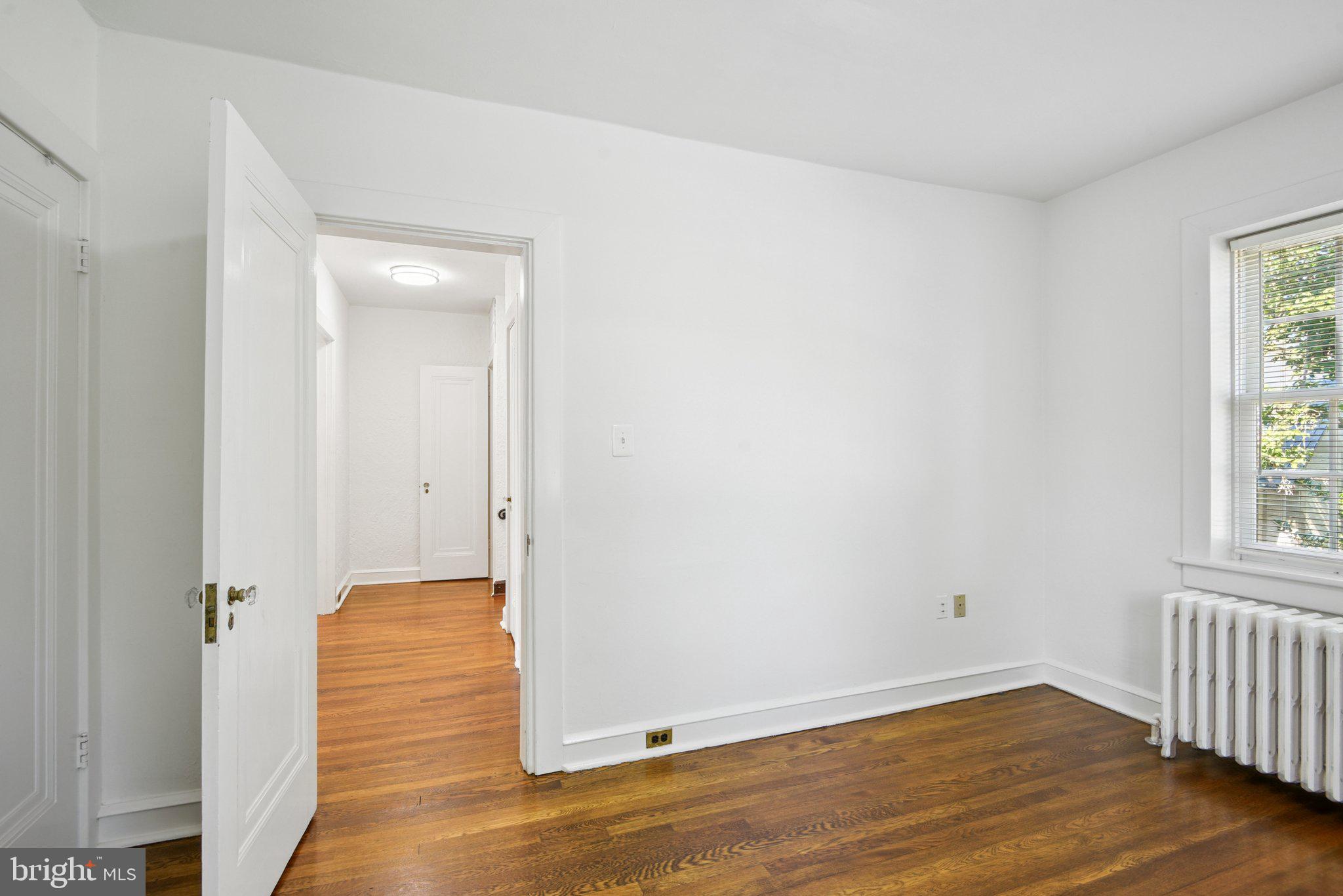 CHEVY CHASE VILLAGE - Residential