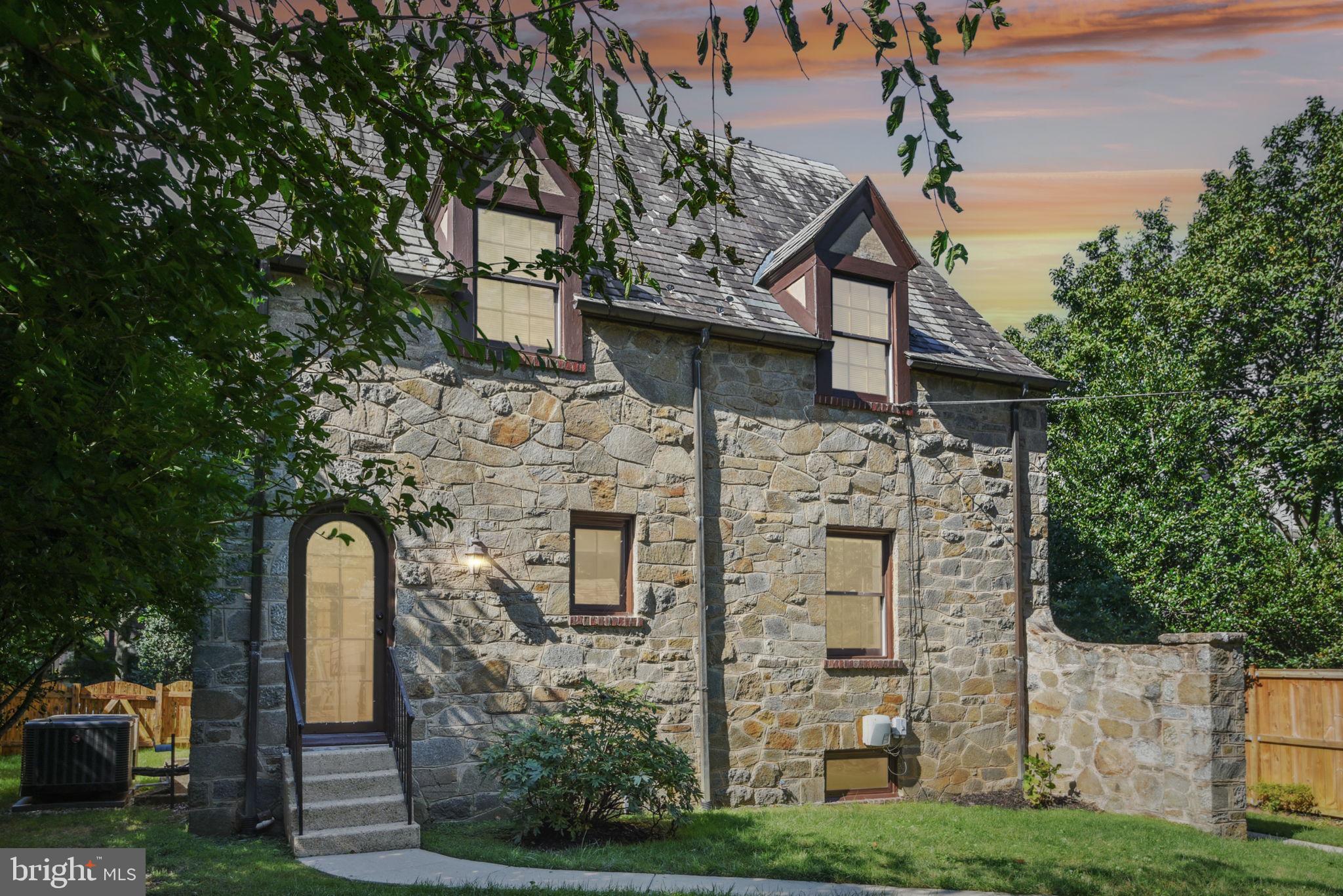 CHEVY CHASE VILLAGE - Residential