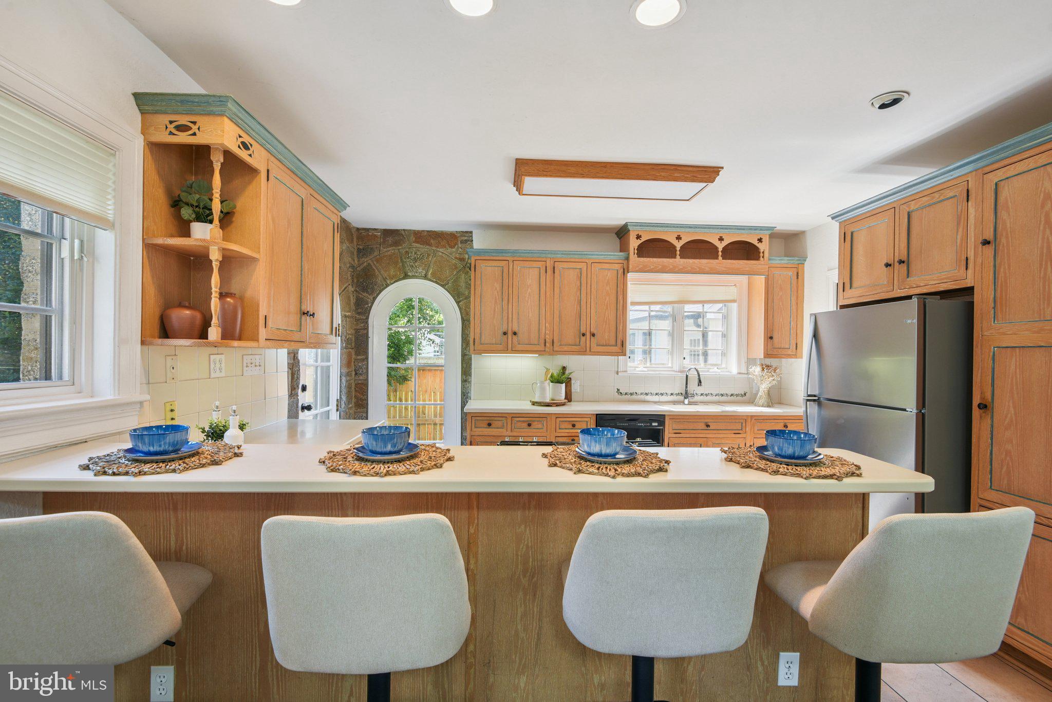 CHEVY CHASE VILLAGE - Residential