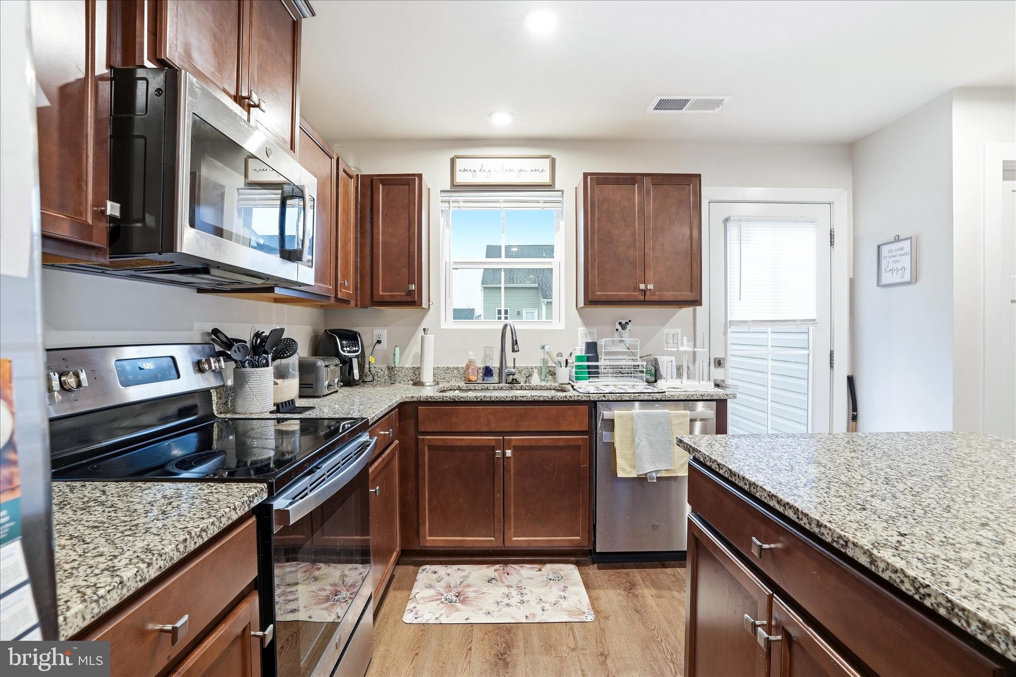 ARCADIA NORTH - Residential