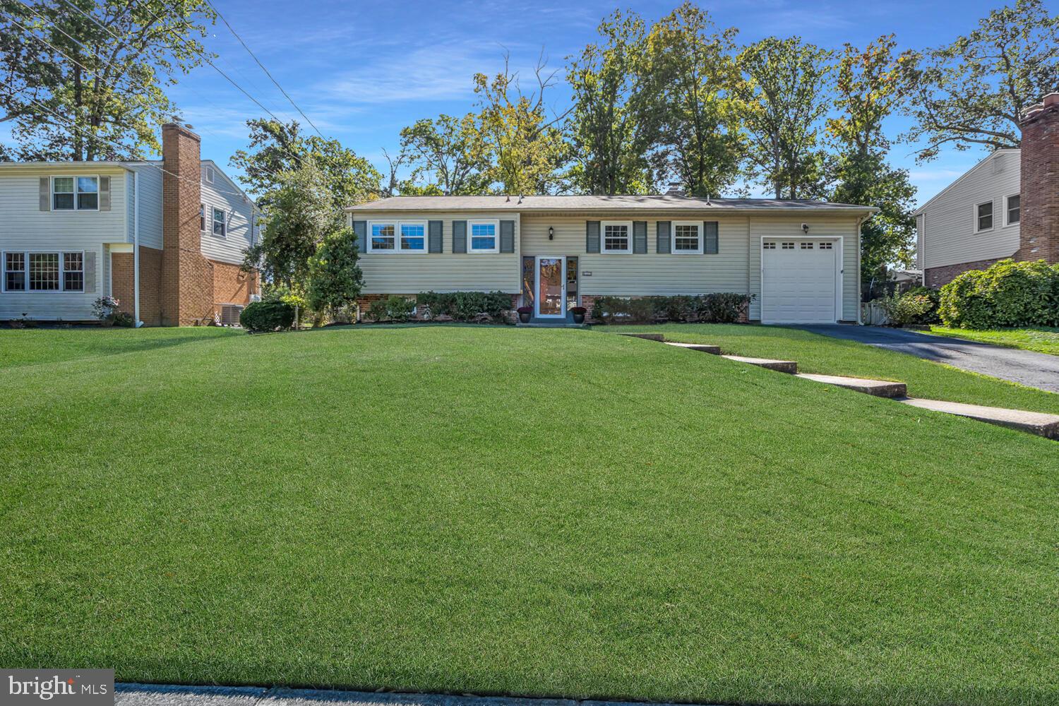 8323 WAGON WHEEL ROAD