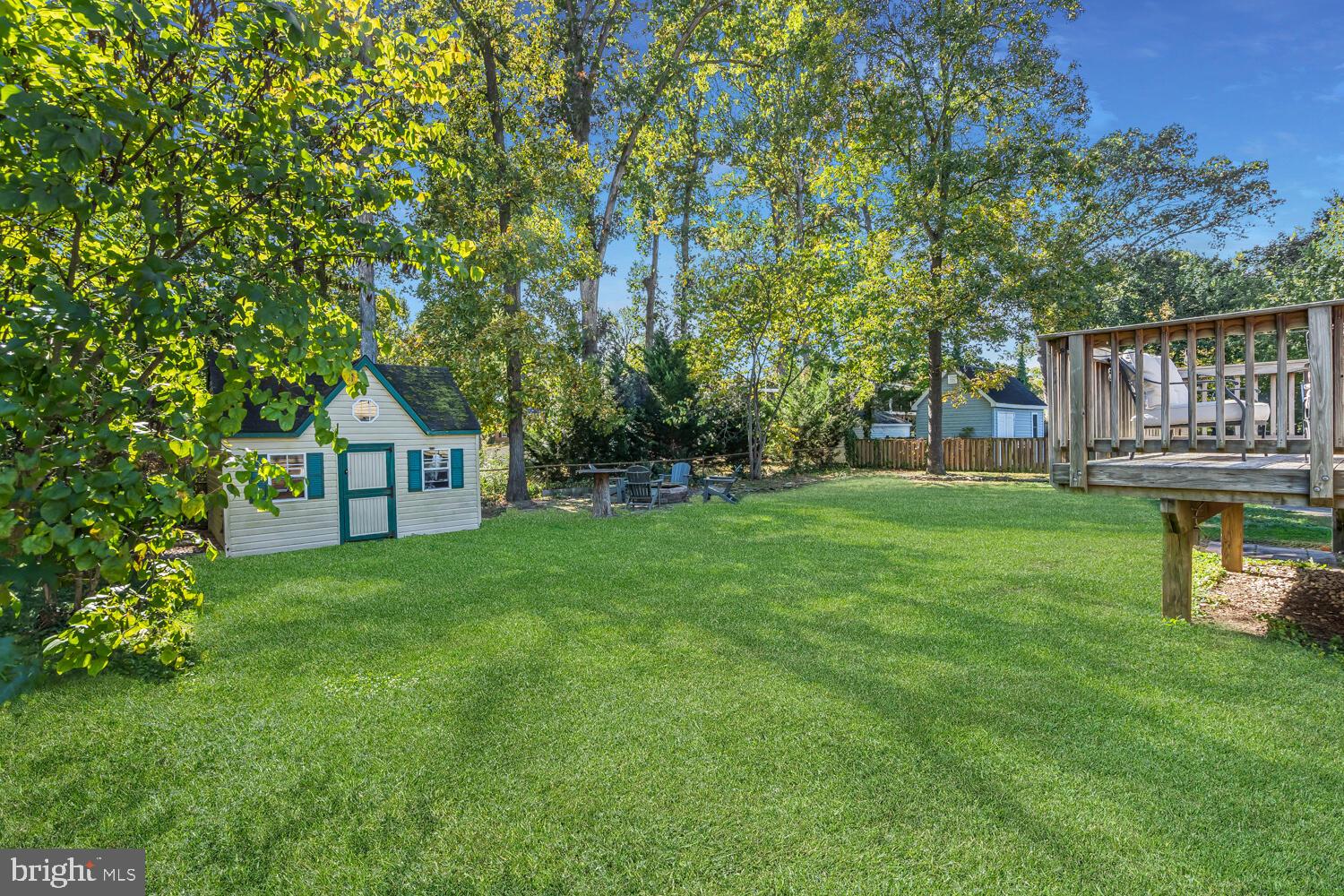 RIVERSIDE ESTATES - Residential