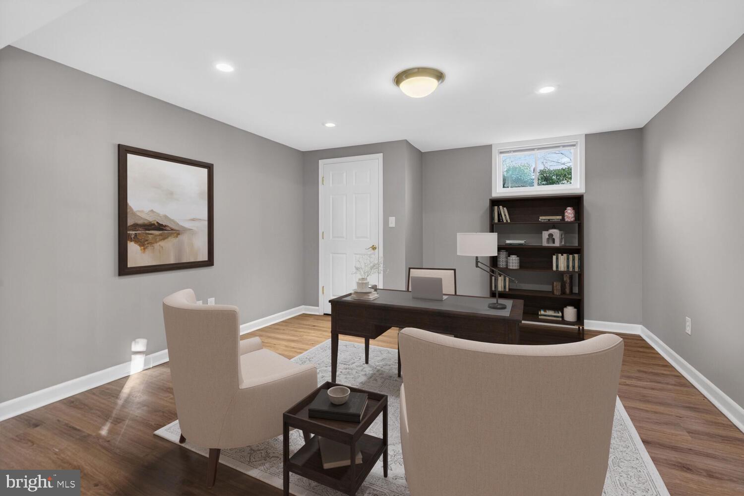 RIVERSIDE ESTATES - Residential