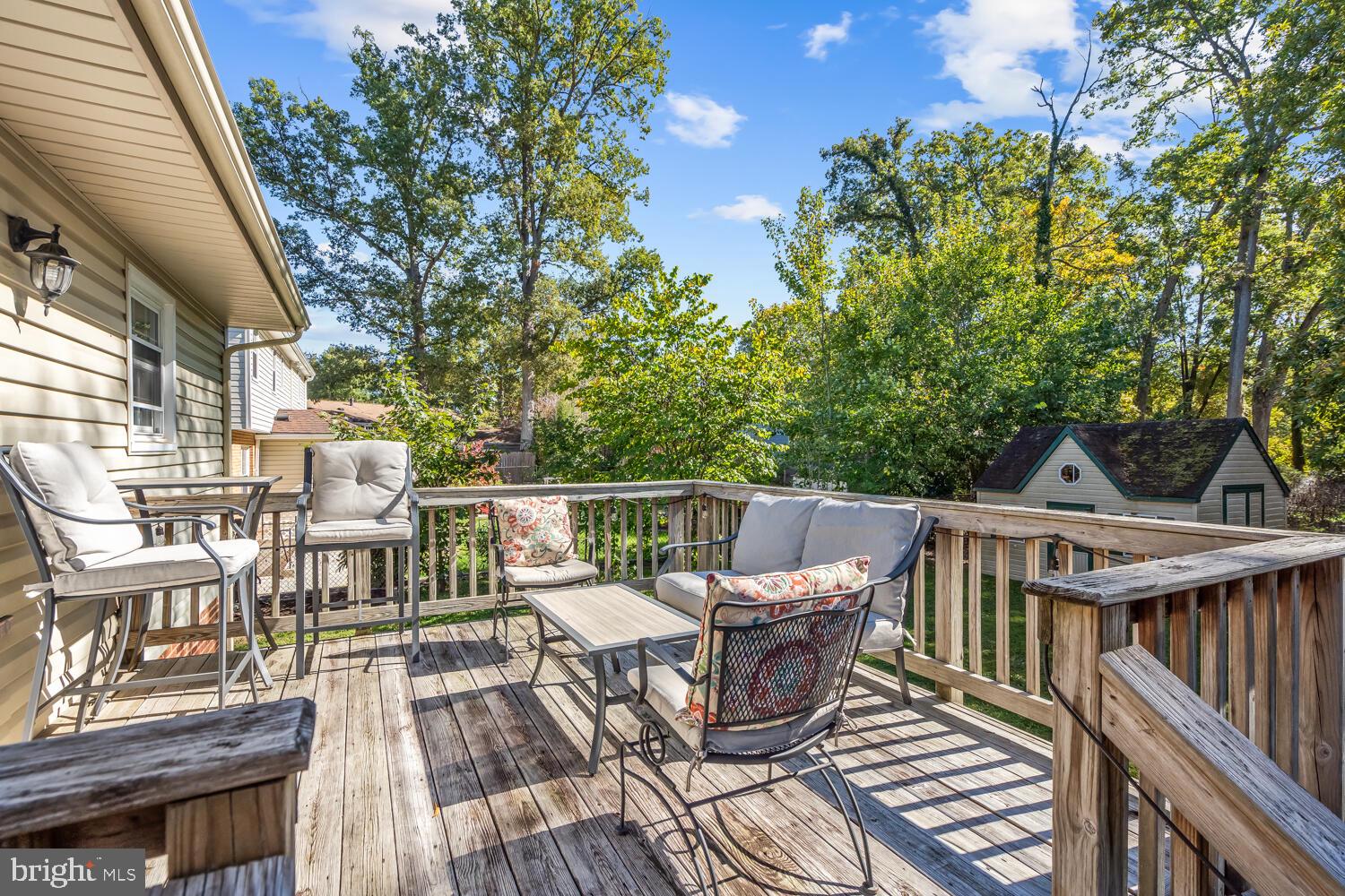 RIVERSIDE ESTATES - Residential