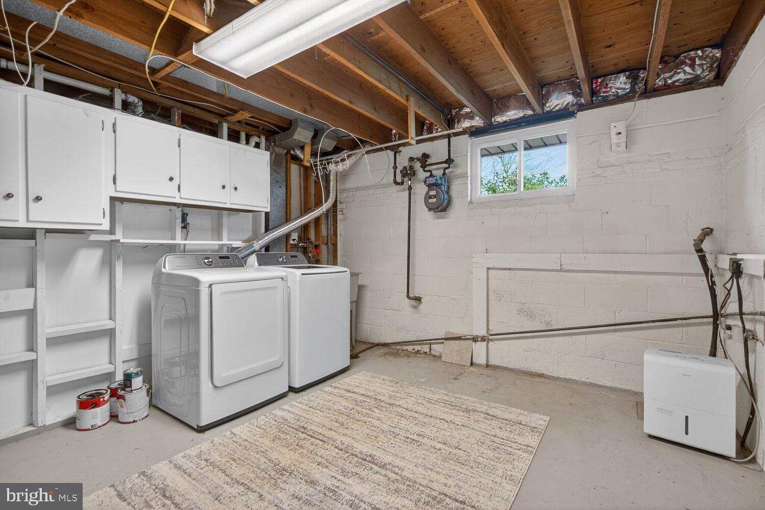 RIVERSIDE ESTATES - Residential