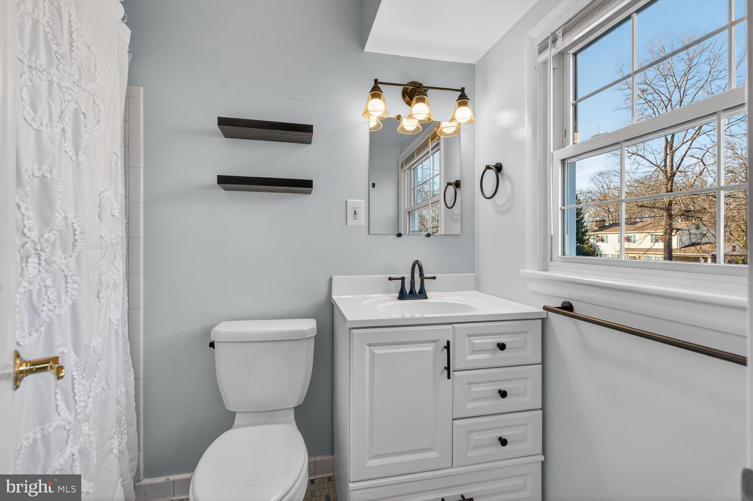 RIVERSIDE ESTATES - Residential