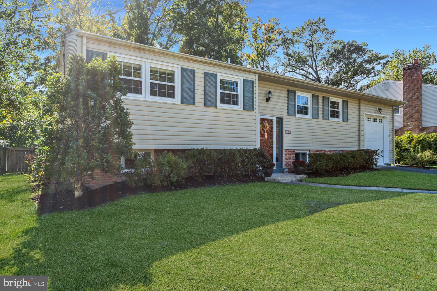 8323 WAGON WHEEL ROAD