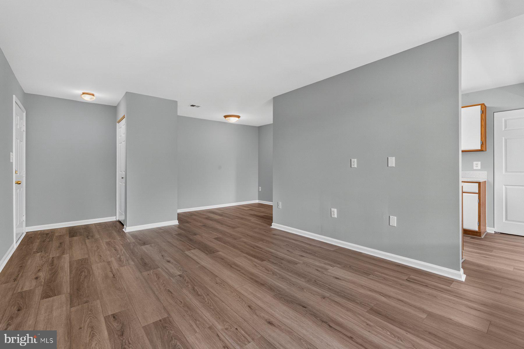 8372 BUTTRESS LANE 202