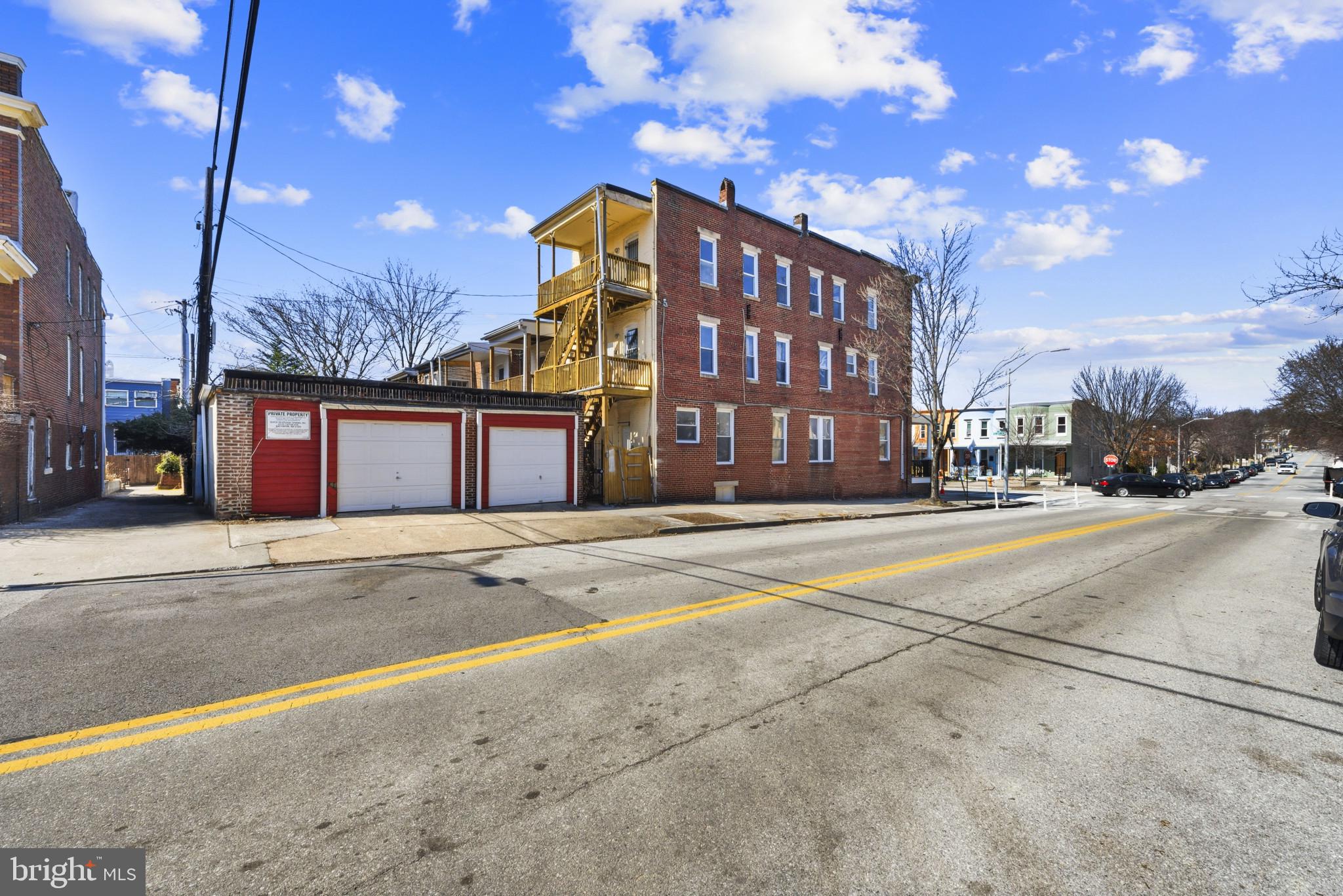 CHARLES VILLAGE - Residential