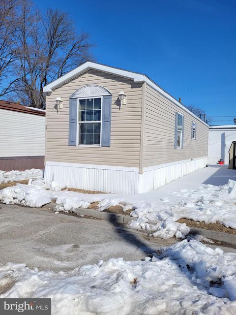 291 N. Virginia Avenue 291 N. VIRGINIA AVENUE, LOT #36 LOT #36 36 PENNS GROVE NJ 08069