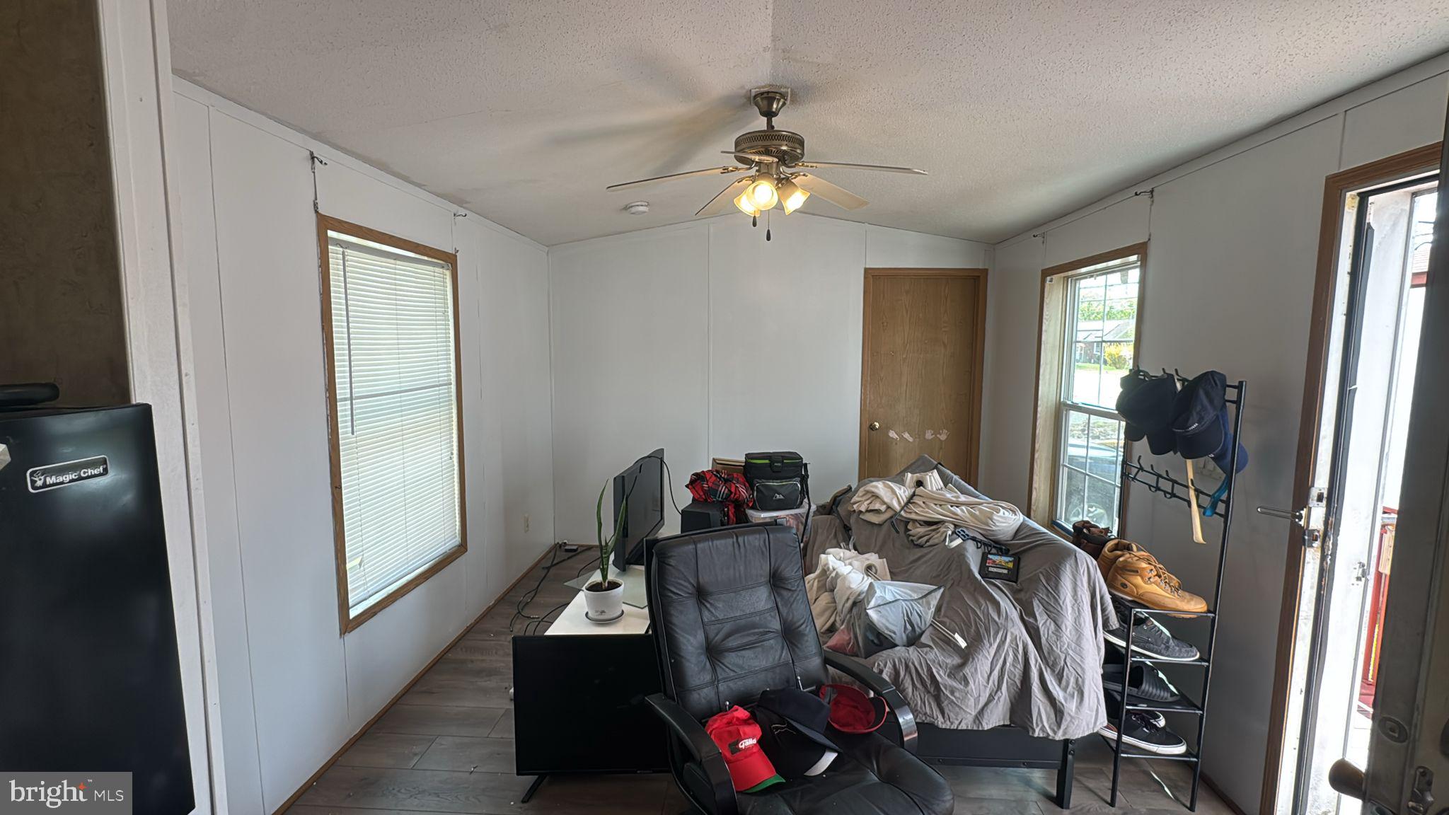 291 N. Virginia Avenue 291 N. VIRGINIA AVENUE, LOT #36 LOT #36 36