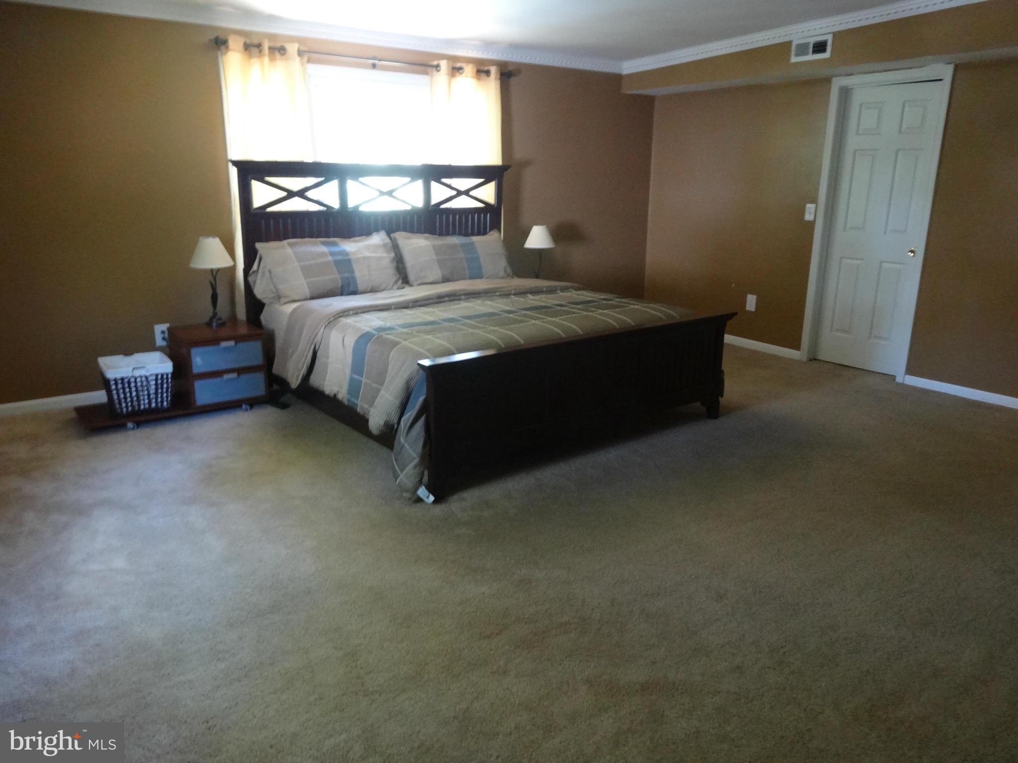 EVESHAM PARK - Residential