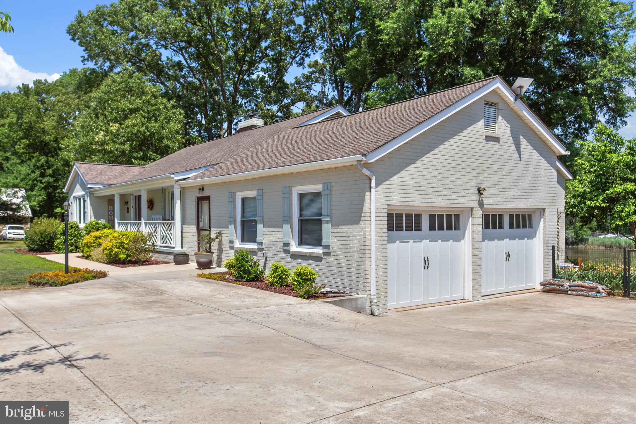NONE  NO HOA - Residential