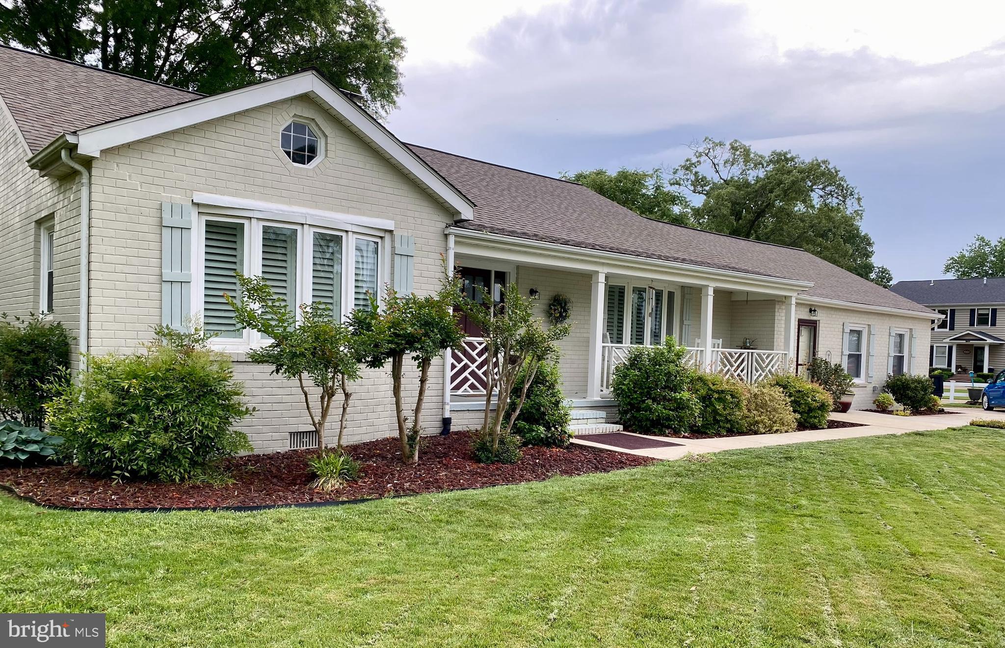 NONE  NO HOA - Residential