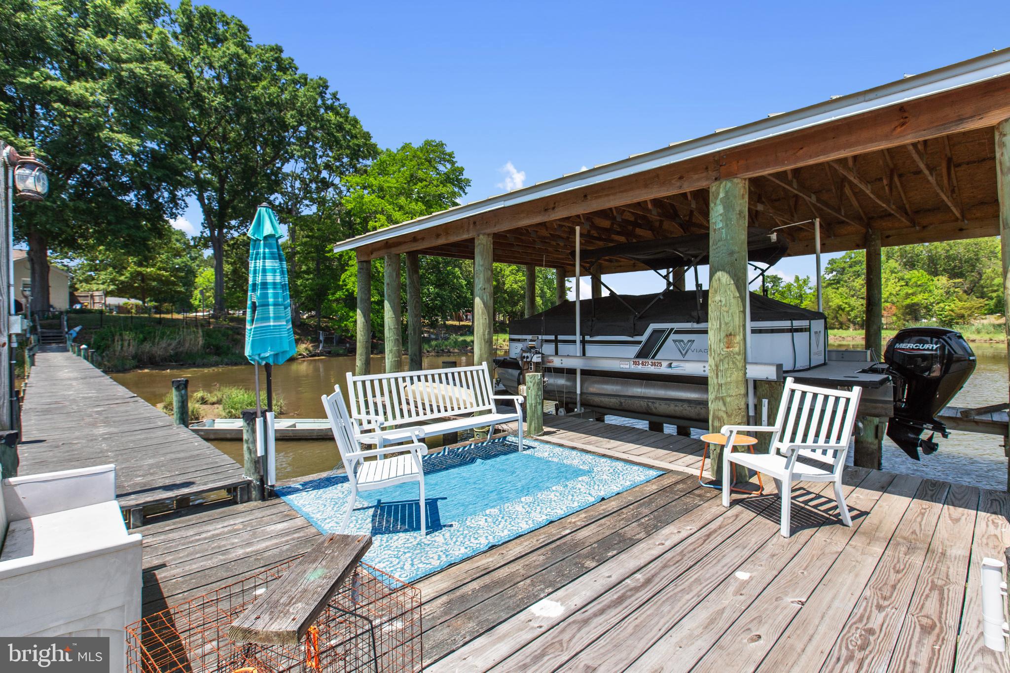 NONE  NO HOA - Residential
