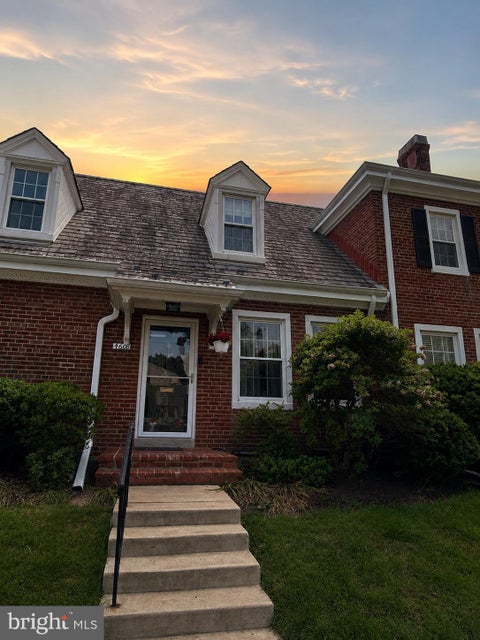 Condo For Sale - 4608 36th Street<br/> Arlington County, ARLINGTON, VA 22206