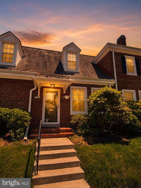 Photo of 4608 36th Street S, ARLINGTON, VA 22206 (MLS # VAAR2075354)