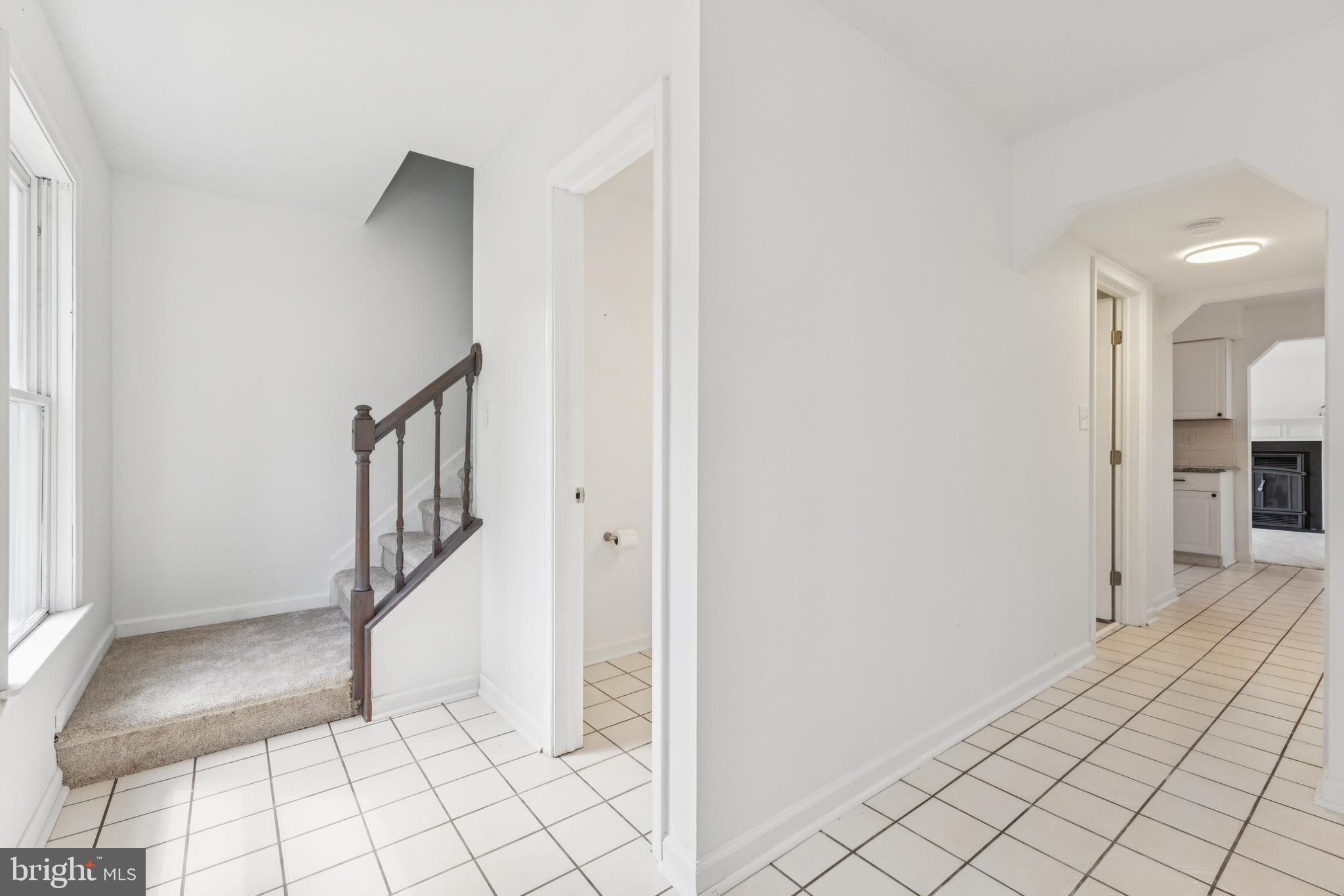 6248 LIGHT POINT PLACE