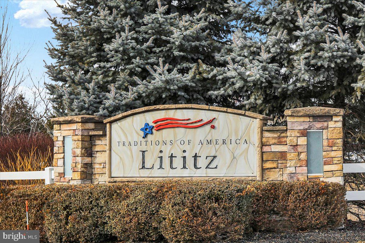 TRADITIONS OF AMERICA AT LITITZ - Residential