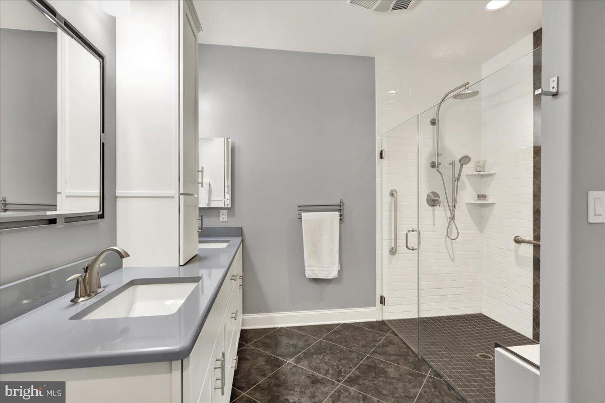 TRADITIONS OF AMERICA AT LITITZ - Residential