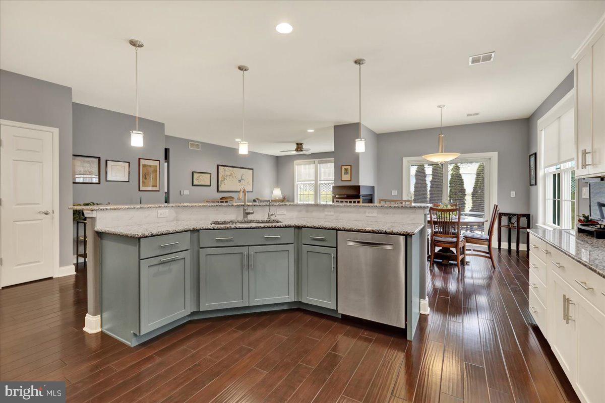 TRADITIONS OF AMERICA AT LITITZ - Residential