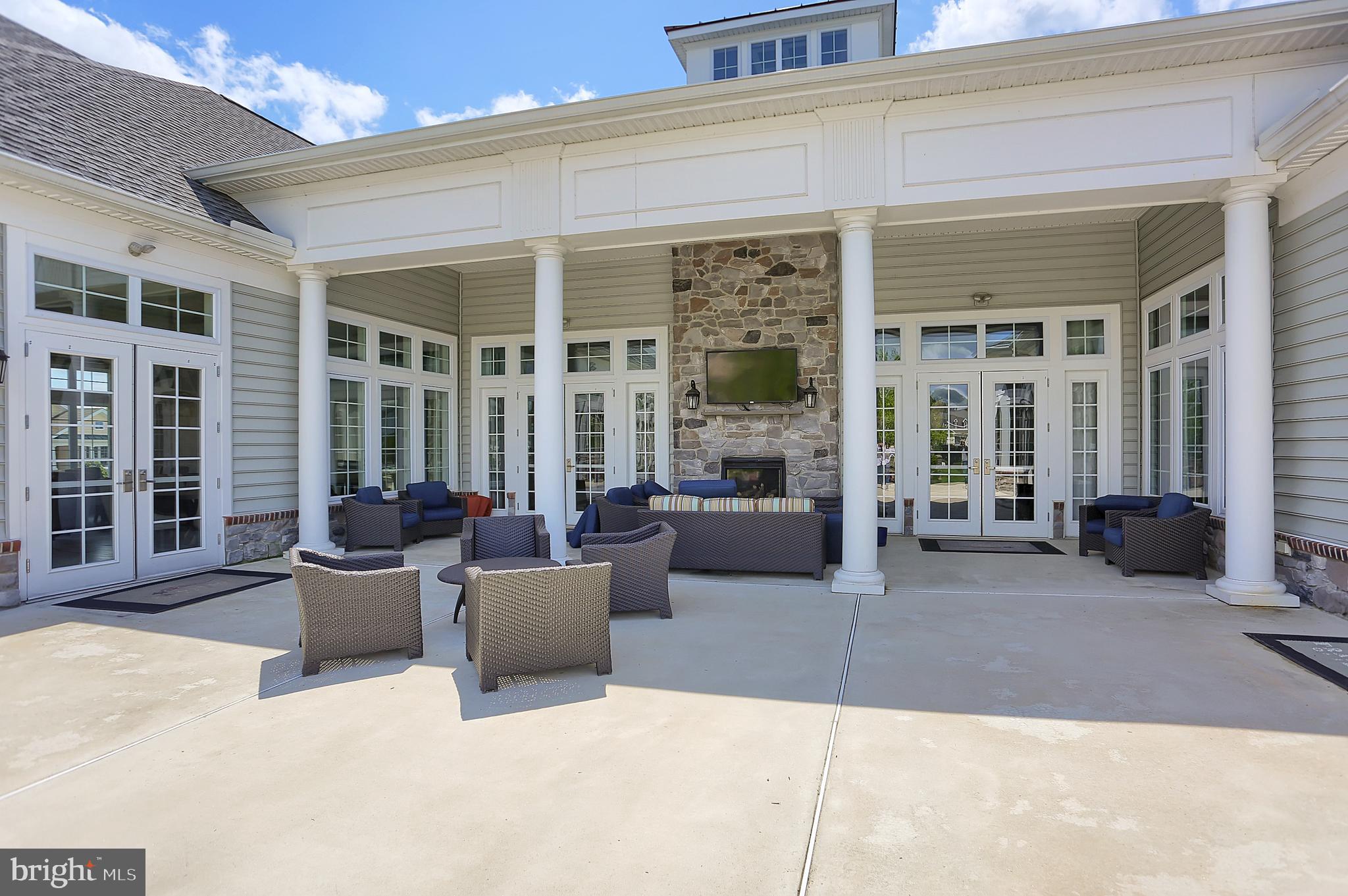 TRADITIONS OF AMERICA AT LITITZ - Residential