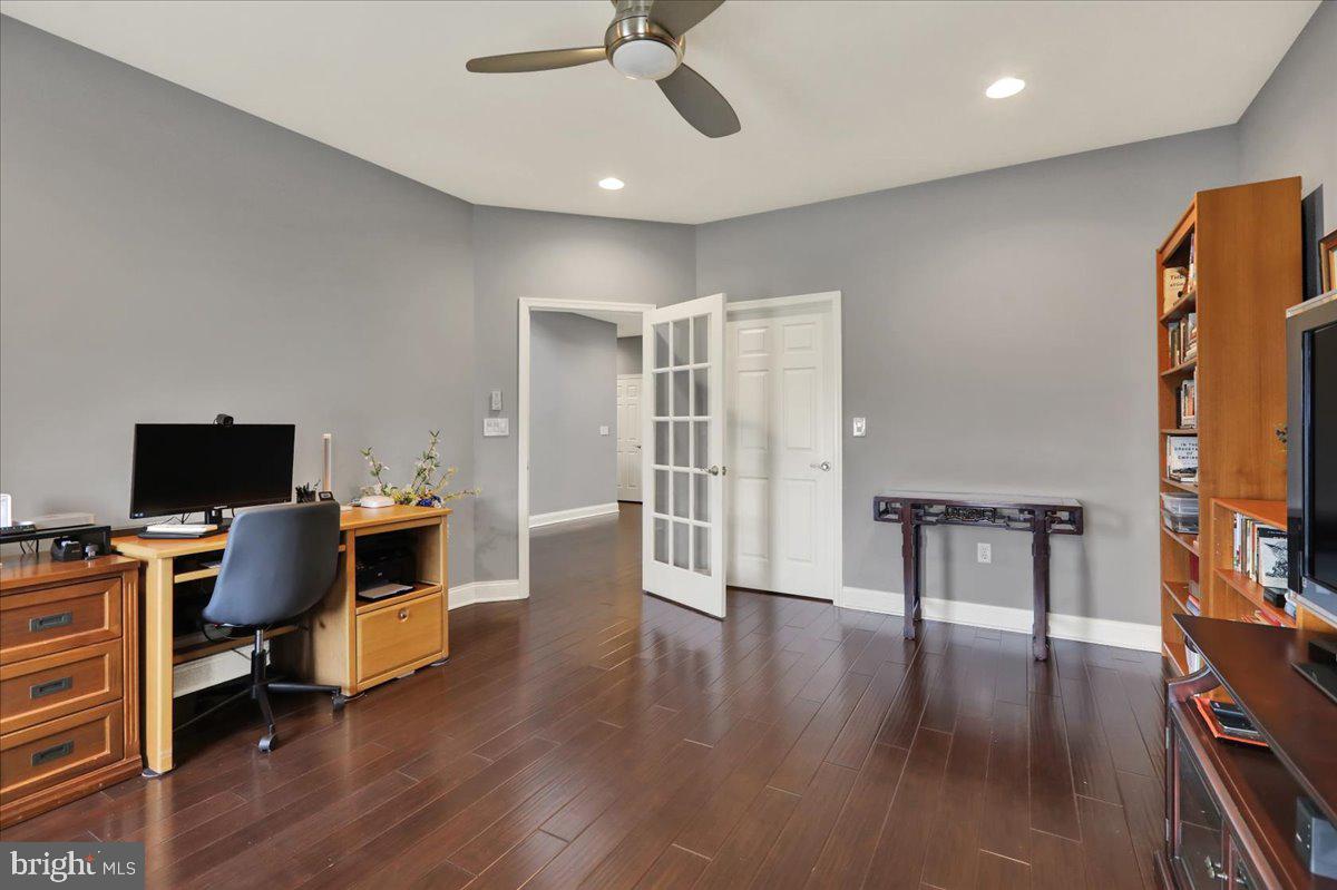 TRADITIONS OF AMERICA AT LITITZ - Residential